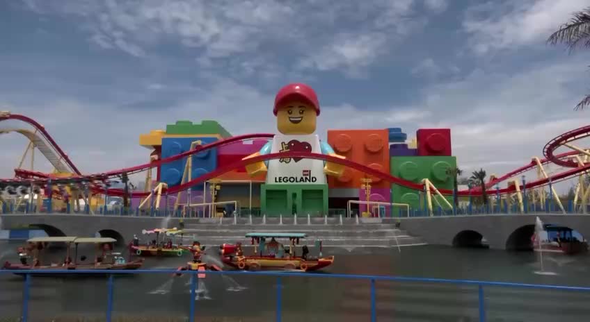 Открытие крупнейшего в мире парка Legoland в Шанхае 5 июля