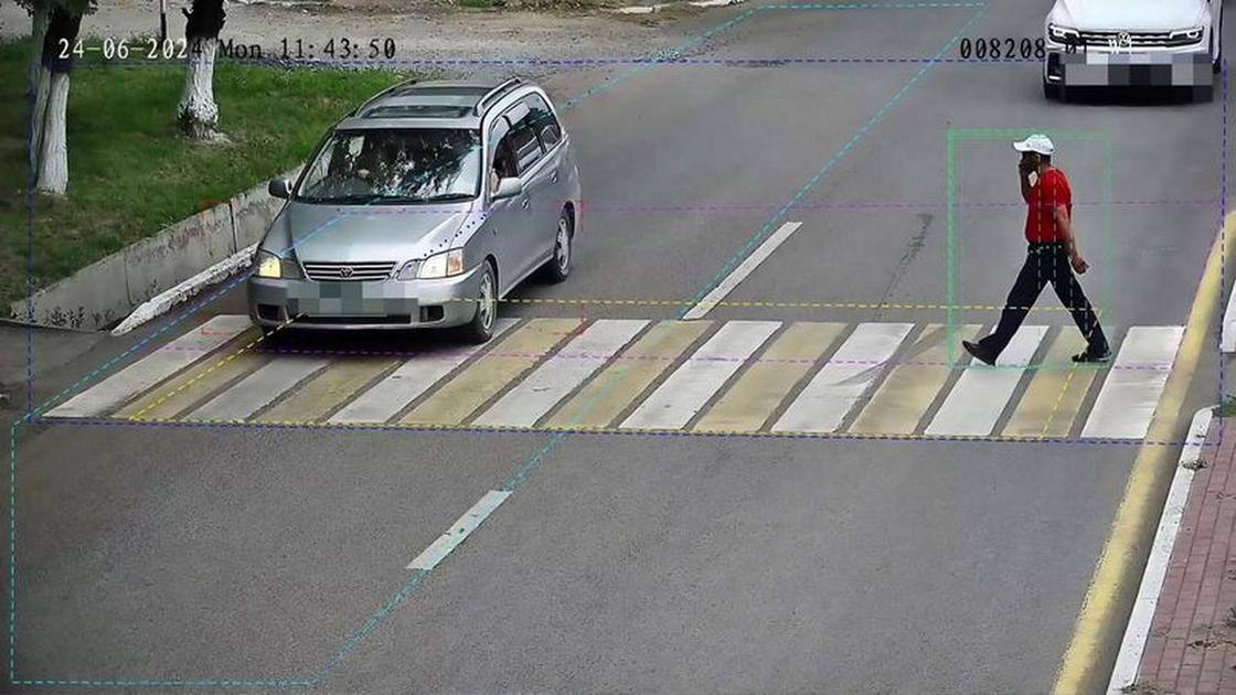 Комплекс фотовидеофиксации установят на перекрестке Октябрьского проспекта и улицы Металлистов в Пскове  Камера будет фиксировать непропуск пешеходов. Причина: два случая наезда на пешеходов на переходе через Октябрьский.   Установка согласована, ожидается в ближайшее время.   Источник: ПЛН.
