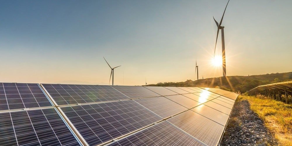 Установленная мощность электростанций Узбекистана достигнет 28 ГВт к концу 2025 года К концу 2025 года установленная мощность всех действующих электростанций Узбекистана достигнет 28 ГВт за счёт ввода более 3 000 МВт солнечных и ветровых станций 1 167 МВт ТЭС и более 1 500 МВт систем накопления энергии ПОДРОБНОСТИ ЧИТАЙТЕ НА САЙТЕ www caravan info uz ПОДПИСЫВАЙТЕСЬ Telegram Instagram Facebook