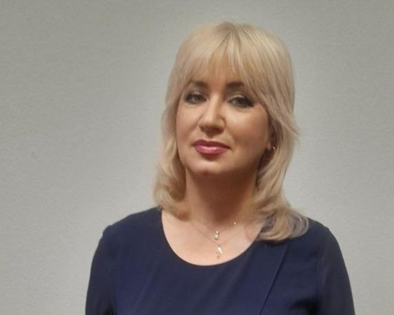 Челябинская журналистка получила награду от президента www up74 ru articles news 167741 Президент России Владимир Путин удостоил почетного звания Заслуженный журналист Российской Федерации челябинскую журналистку Татьяну Строганову Как сказано в документе награду от главы государства она получила за заслуги в развитии отечественной журналистики и многолетнюю плодотворную деятельность