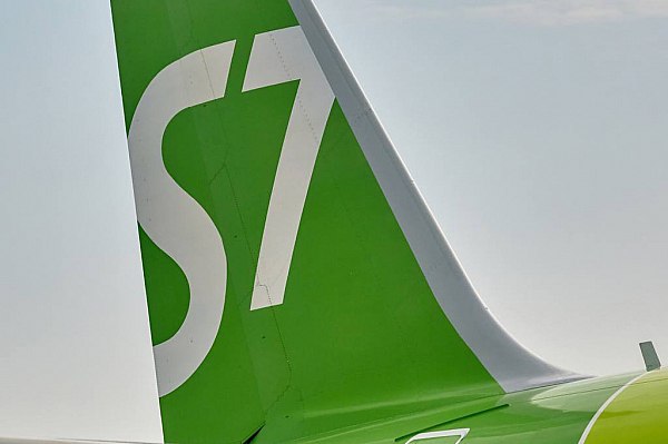 S7 Group может вернуться к созданию лоукостера после выхода МС 21 и Ту 214 В S7 Group допустили что могут вернуться к созданию лоукостера после выхода на рынок отечественных самолетов МС 21 и Ту 214 в достаточном объеме заявил главный акционер S7 Group Владислав Филев Об этом сообщает ТАСС У нас самолетов в стране сейчас пока нет Вот как сделают там Ту 214 и МС 21 тогда будем смотреть ответил он на соответствующий вопрос В 2022 году группа S7 заморозила проект создания дочернего лоукостера Citrus ввиду того что необходимые для запуска лоукостера самолеты не поставят aviaru net n292283