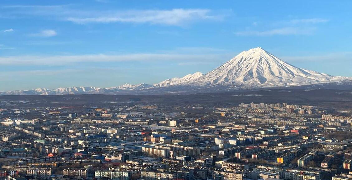 На Камчатке представили нового министра экономического развития края В Петропавловске-Камчатском проходит оперативное совещание регионального правительства. Владимир Солодов представил нового министра экономического развития края. Им стала Галина Басова. Нажмите для подробностей -