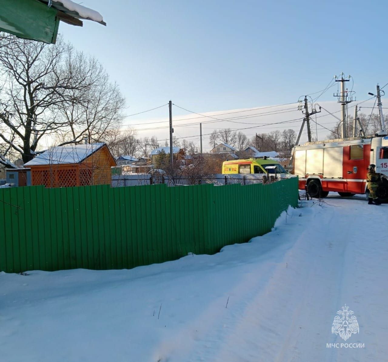 В поселке Октябрьский из-за неосторожности при готовке вспыхнула одежда на 89-летнем мужчине  Пострадавшего с ожогами правой руки и груди  2 степени, 20% тела  доставили в Зеленодольскую центральную районную больницу   Подпишитесь: