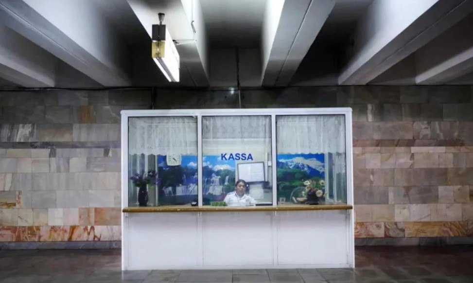 В метро Ташкента упразднят должности кассиров repost uz smogut proyti perepodgotovku Подписывайтесь на Repost
