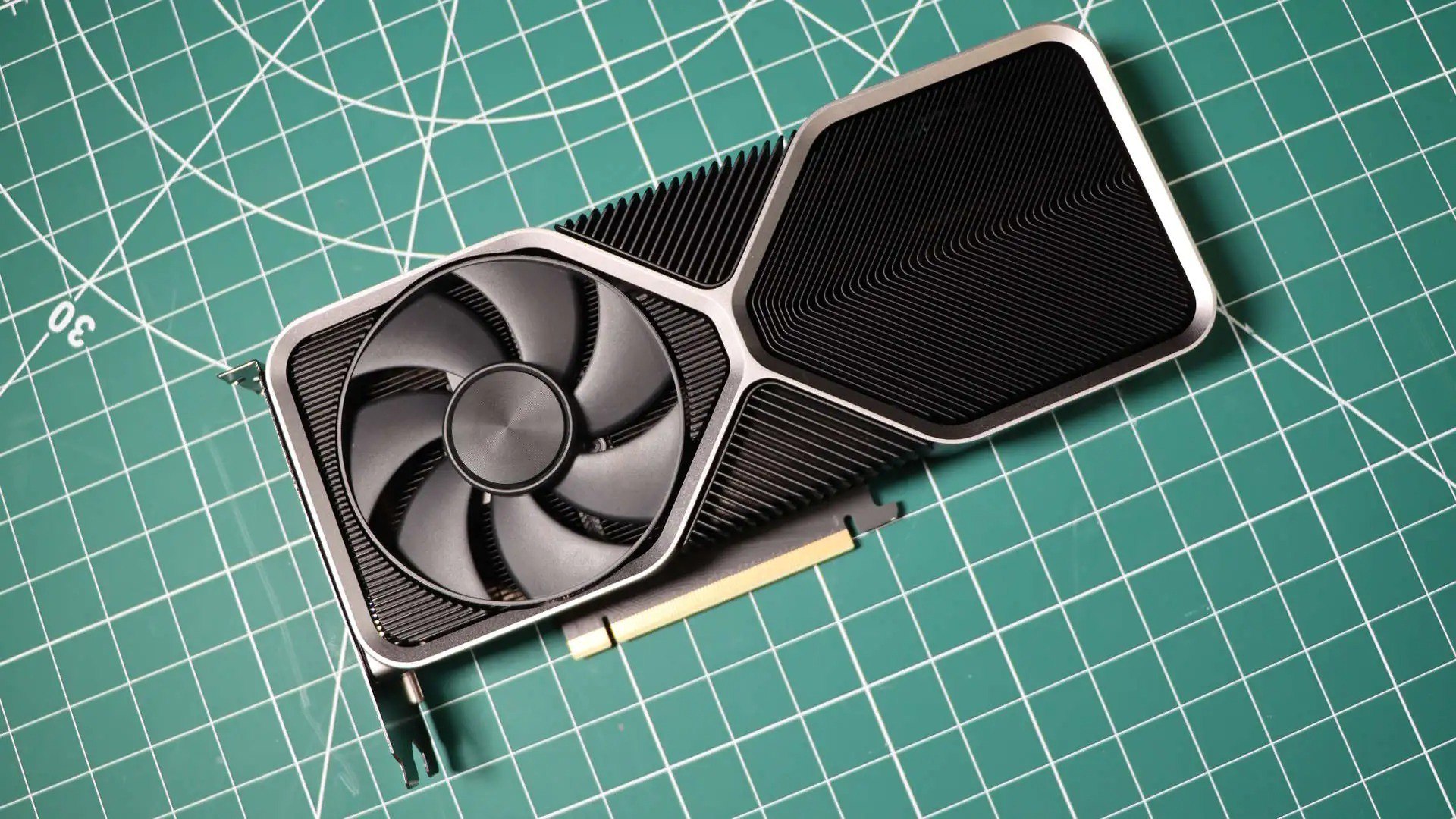 GeForce RTX 5070 Ti SUPER получит 24 ГБ видеопамяти GDDR7 — инсайд После релиза RTX 5050 компания NVIDIA готовит обновление линейки Blackwell моделями с индексом SUPER. Похоже, все грядущие новинки получат на 50 % больше видеопамяти за счёт перехода на модули объёмом по 3 ГБ.