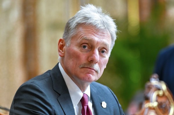 Дмитрий Песков в оперативной встрече Владимира Путина и Дональда Трампа нет необходимости Об этом сообщил пресс секретарь российского президента По словам Пескова такие контакты возможны однако сейчас гораздо больше нужна кропотливая работа над проблемами украинского урегулирования а не над саммитом президентов России и США Гипотетически рассуждая она возможна но в настоящий момент в ней нет необходимости подчеркнул Песков Подписаться на Говорит Москва Telegram VK MAX