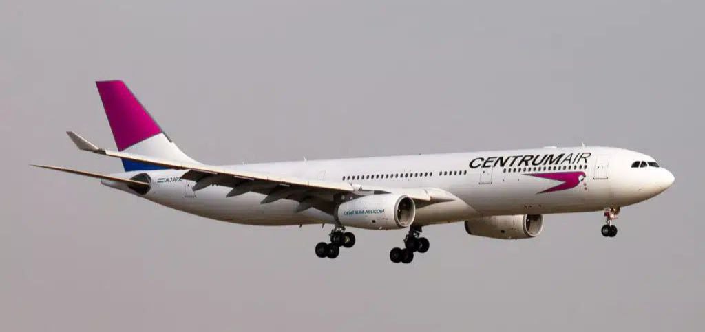 Centrum Air запускает рейсы из Ташкента в Бишкек 24 июня 2025 года узбекская авиакомпания Centrum Air начала выполнять регулярные рейсы между столицами Узбекистана и Кыргызстана, сообщили в ОАО «Аэропорты Кыргызстана». Полёты по маршруту «Ташкент – Бишкек» будут осуществлять дважды в неделю — по вторникам и пятницам. ℹ Centrum Air — частная авиакомпания, созданная в 2023 году, со штаб-квартирой в Ташкенте. По состоянию на май 2025 года флот перевозчика состоял из 10 самолётов. Logistan.info Логистика Авиаперевозки