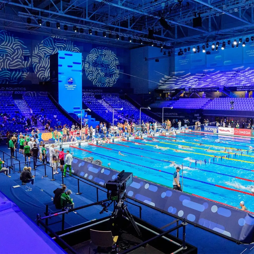 World Aquatics допустила российских спортсменов до соревнований с флагом и гимном Взрослым спортсменам с белорусским или российским спортивным гражданством будет разрешено участвовать в соревнованиях World Aquatics на тех же условиях что и их коллегам представляющим другие спортивные национальности с соответствующей униформой флагами и гимнами говорится в заявлении на сайте Международной федерации водных видов спорта Подписывайтесь на РИА Новости Спорт в MAX
