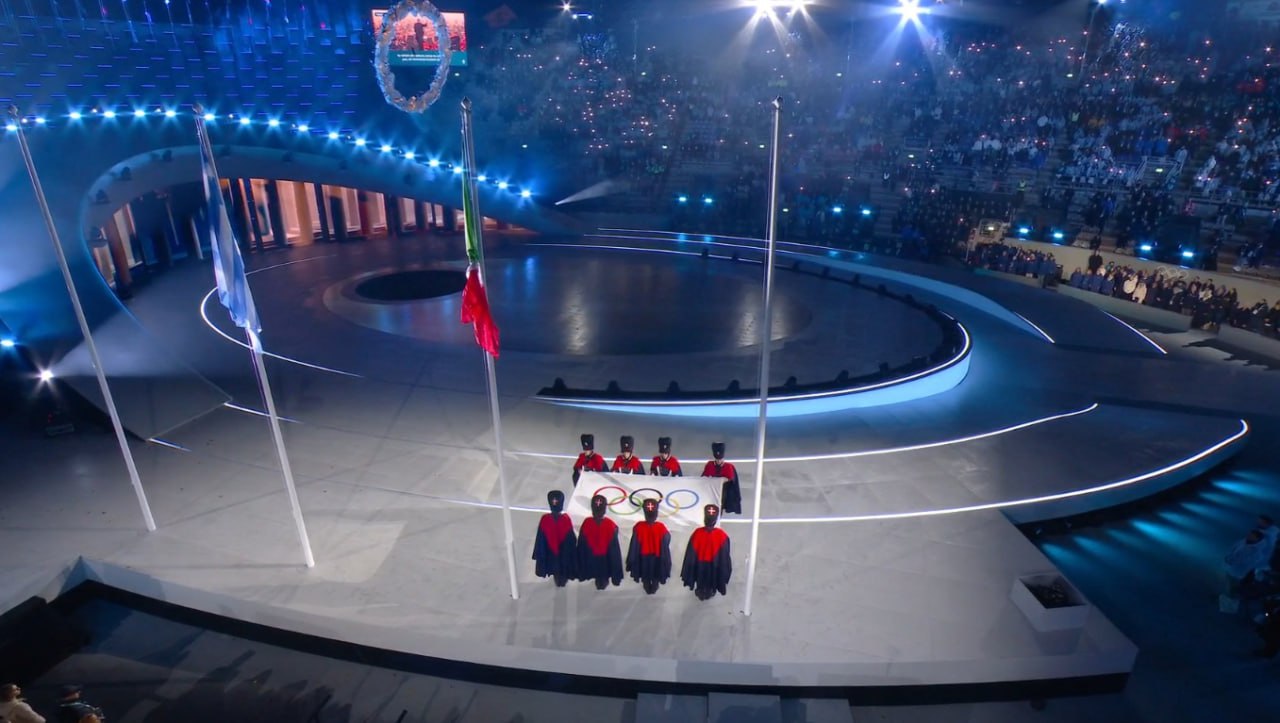 Олимпийские игры 2026 объявлены закрытыми Эстафету передали Франции которая проведет Олимпиаду в 2030 году