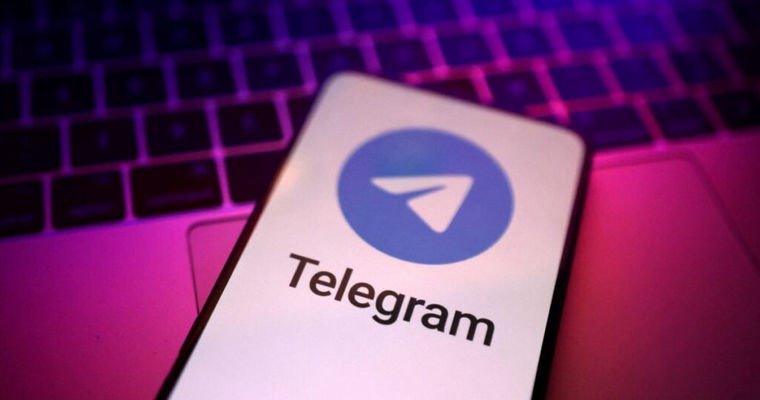 В Telegram появились музыкальные статусы Для Telegram вышло обновление главным нововведением в котором стала возможность добавлять треки из любых чатов к себе в профиль и даже собрать там личный плейлист Информация об этом была опубликована в блоге разработчиков