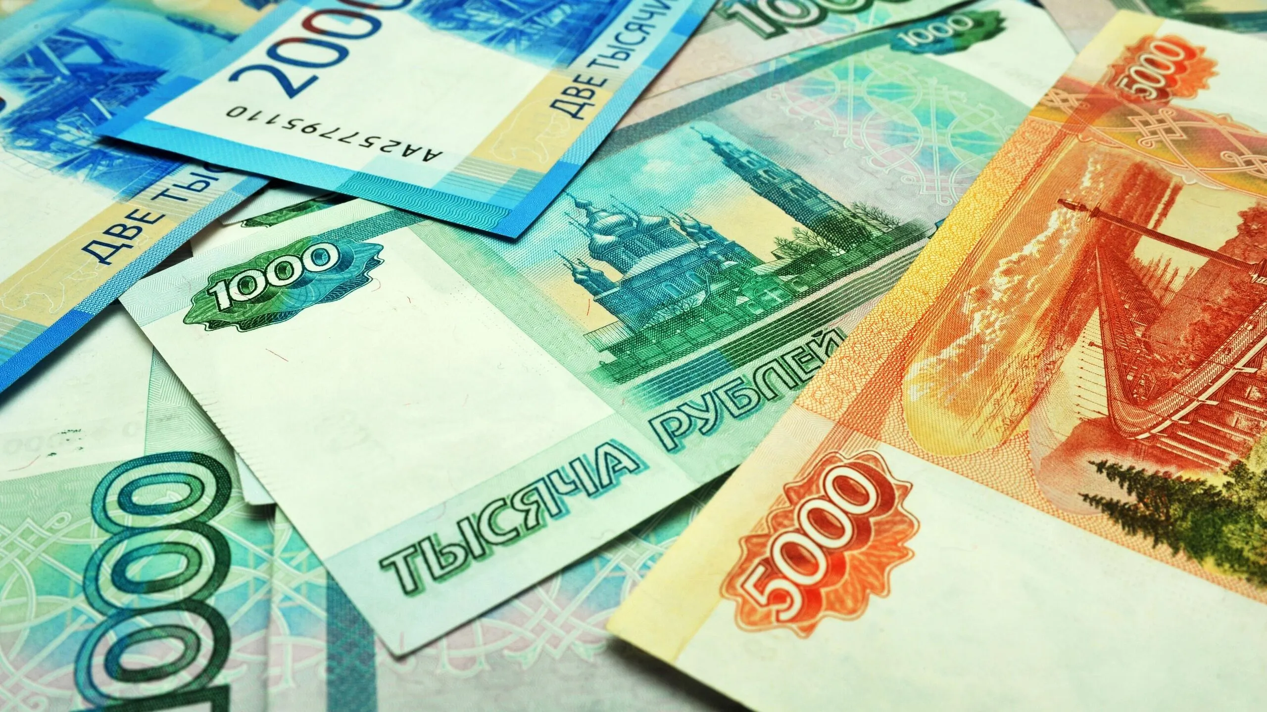 Правительство РФ направит 10 миллиардов рублей 84 регионам страны для развития информационных технологий в здравоохранении сообщил премьер министр РФ Михаил Мишустин Десять миллиардов рублей получат 84 российских субъекта За счет этих средств продолжим налаживать взаимодействие всех медицинских информационных систем будет внедряться и электронный документооборот в том числе с применением технологий искусственного интеллекта сообщил Мишустин на заседании правительства в четверг