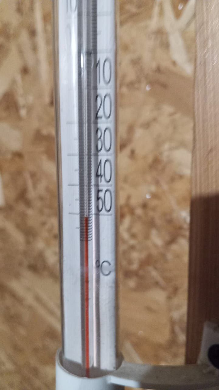 В Оленекском районе объявлен актированный день для учащихся с 1 по 11 классы Согласно прогнозам метеорологических служб экстремально низкие температуры сохранятся в течение всей предстоящей недели redsardana ulusmedia