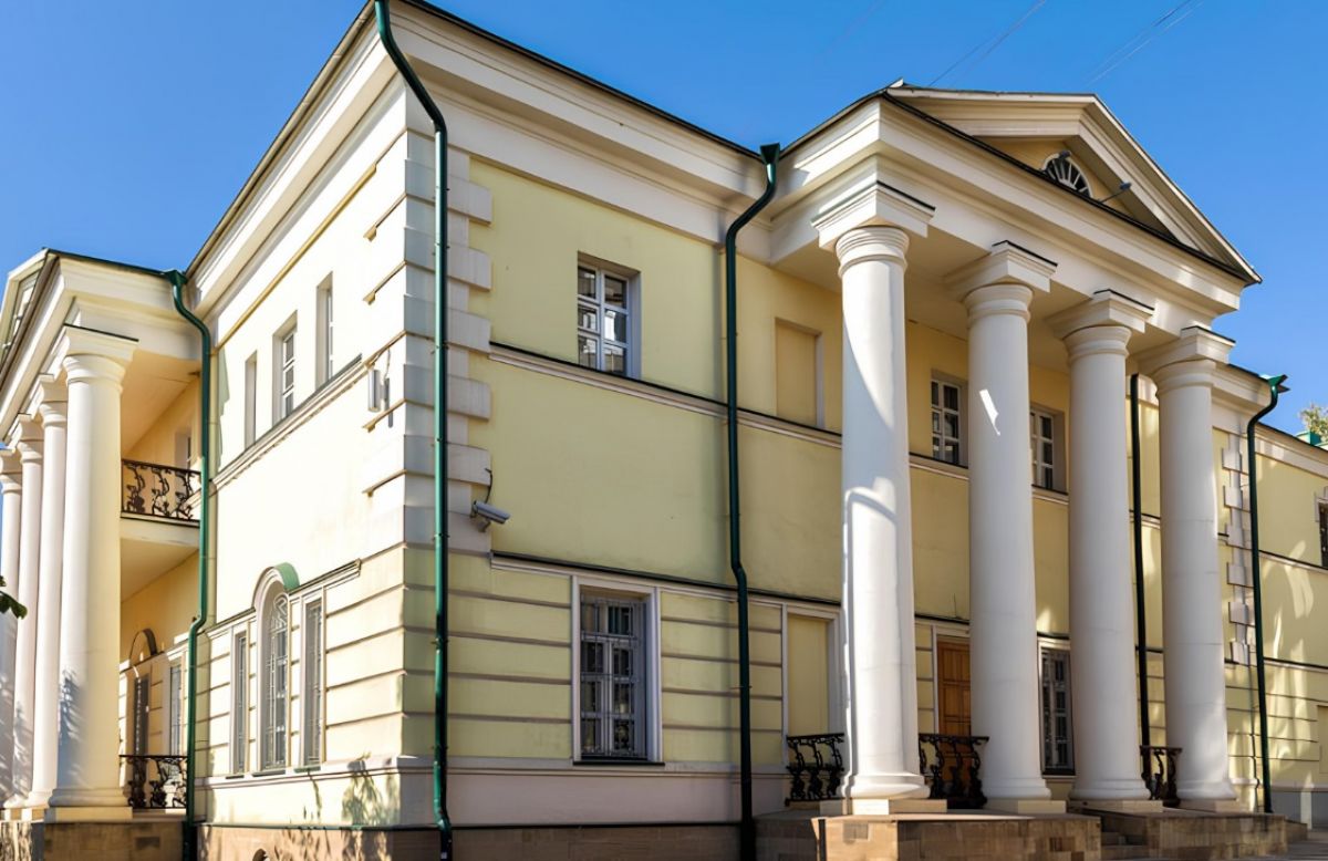 Липчане скоро увидят картины Репина, Васнецова, Серова и других мастеров живописи В Художественном музее Липецка с 27 июня начнёт работать выставка «Невидимые нити. Христианские и исторические сюжеты в творчестве русских художников». Можно будет увидеть работы Ильи Репина, Виктора Васнецова, Михаила Нестерова, Клавдия Лебедева, Валентина Серова и других живописцев. ↗ Прислать новость Подписаться