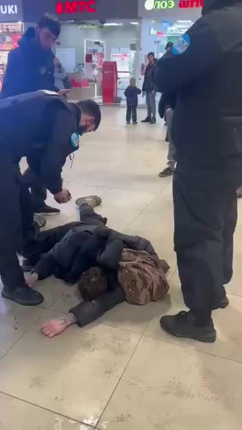 Смертельный инцидент в Сити Молле: охрана задержала троих, один в розыске