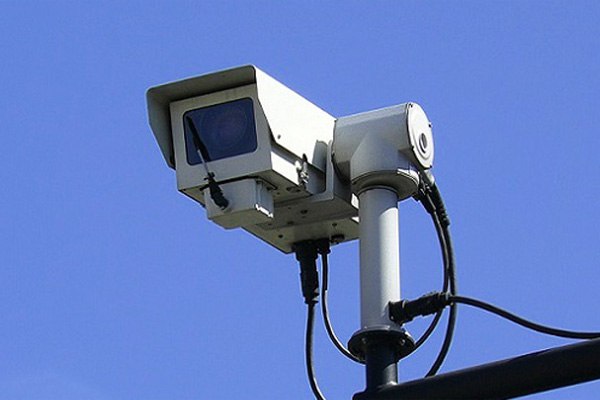 Национальная система слежения за номерами в Узбекистане оказалась доступна онлайн В Узбекистане национальная система слежения за номерами автомобилей была оставлена открытой в интернете что позволило получить доступ к данным миллионов транспортных средств по всей стране Об этом сообщает TechCrunch   English O zbek tilida Ўзбек тилида На русском iOS Android