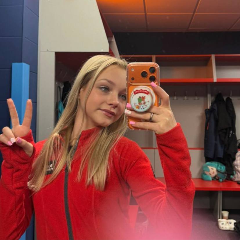 Мама фигуристки Елены Костылевой рассказала о возможном участии в Пусть говорят По словам Ирины она встретилась с федеральным каналом но подробности переговоров раскрывать не стала Ранее мать забрала 14 летнюю Елену из Москвы и теперь она не примет участие в Кубке Первого канала среди юниоров из за болезни Большой воронежский Подписаться И на всякий в Maх