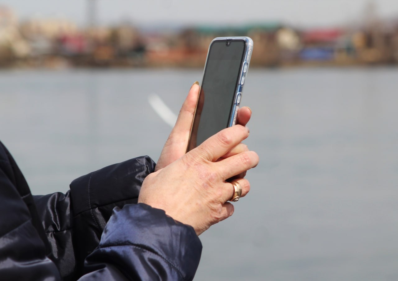 Еще один мессенджер планируют запустить в России В начале 2026 года в России планируется запуск еще одного мессенджера Он будет называться Молния и будет ориентирован на развитие международного взаимодействия прежде всего с Китаем Об этом сообщило ТАСС Фото Иркутск Сегодня irktoday