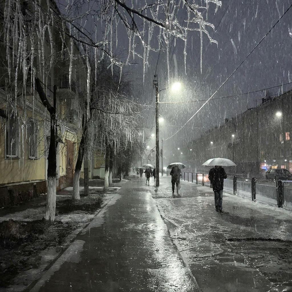Синоптики предупреждают в связи с прохождением холодного фронта волнами в период с 12 часов 11 декабря и до конца суток 12 декабря на территории Московской области ожидается дождь переходящий в снег местами налипание мокрого снега в отдельных районах метель на дорогах сильная гололедица усиление ветра порывами до 15 м с Водителей призывают быть внимательными и осторожными передвигаться учитывая погодные условия При возникновении чрезвычайных ситуация необходимо звонить в службу 112 Изображение создано с помощью ИИ