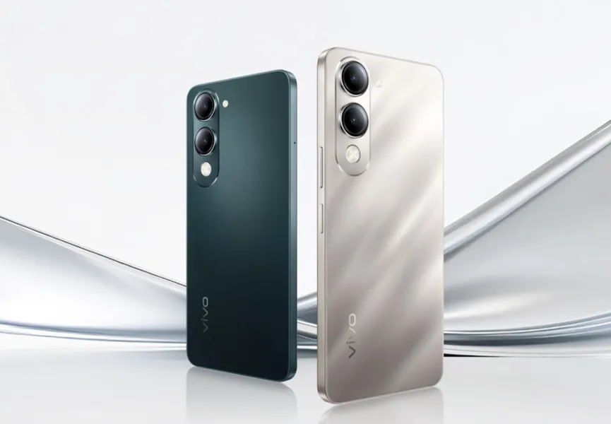 Vivo представила недорогой 5G-смартфон под названием Vivo Y29t 5G. Как и другие модели серии Y29, Y29t отличается большим дисплеем, большой батареей и прочной конструкцией.  Vivo Y29t 5G имеет размеры 167,30 x 76,95 x 8,19 мм и весит 202 грамма. Он соответствует степени защиты IP64 от пыли и брызг. Кроме того, он также обладает ударопрочностью военного класса по стандарту MIL-STD-810H.  Устройство оснащено 6,74-дюймовым ЖК-экраном с разрешением 1600 х 720 пикселей, частотой обновления 90 Гц и плотностью пикселей 260 ppi, а также яркостью до 570 нит. В смартфоне установлен чипсет MediaTek Dimensity 6300 в паре с 6 ГБ или 8 ГБ оперативной памяти LPDDR4X и до 256 ГБ флеш-памяти eMMC 5.1. Устройство оснащено большой батареей емкостью 6000 мАч с поддержкой проводной зарядки мощностью 15 Вт.  Для фотосъемки Y29t 5G оснащен двойной камерой на задней панели, включающей 50-мегапиксельный основной датчик и вспомогательный модуль.