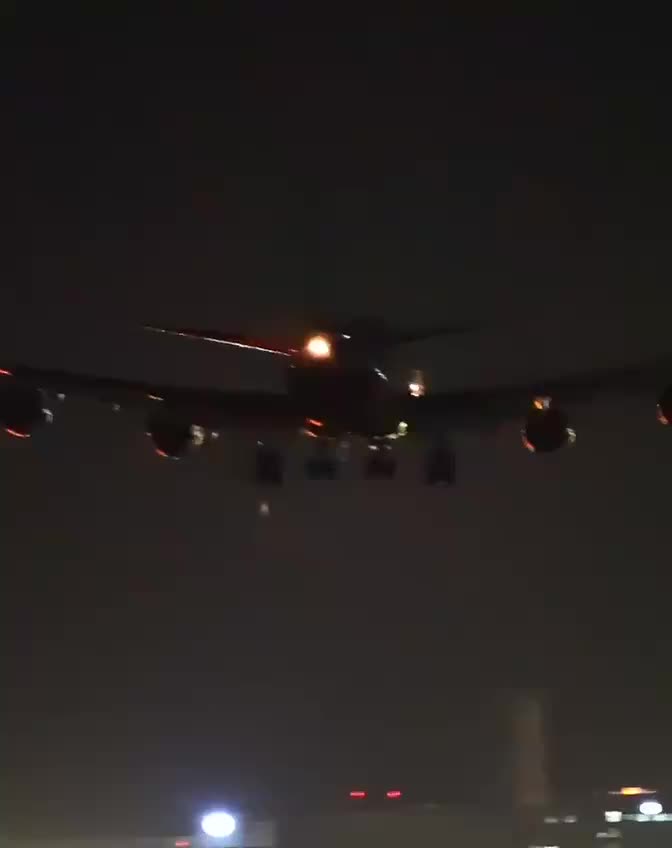 Инцидент с Boeing 747 в Тайване во время тайфуна Подул
