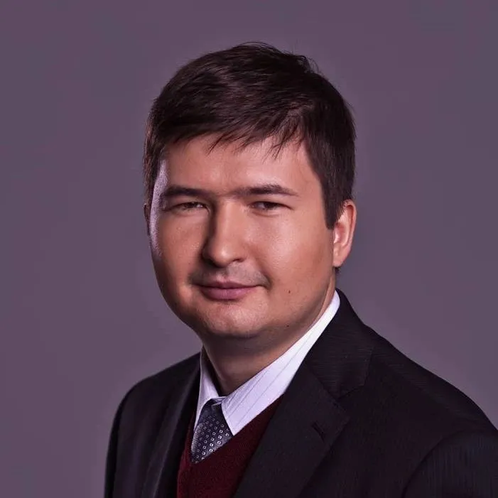 Центробанки распродают золото Некоторые центробанки в том числе Турции и Польши начали распродавать золото на фоне резкого скачка цен на энергоносители Об этом в интервью радиостанции Вести ФМ рассказал вице президент компании Золотая плата Алексей Вязовский По его словам золото снизилось примерно на 8 процентов с начала года Регуляторы фиксируют прибыль и уходят в облигации При этом Народный банк Китая напротив продолжает рекордные закупки пояснил Вязовский   smotrim ru audio 5003128 Наш канал в MAX