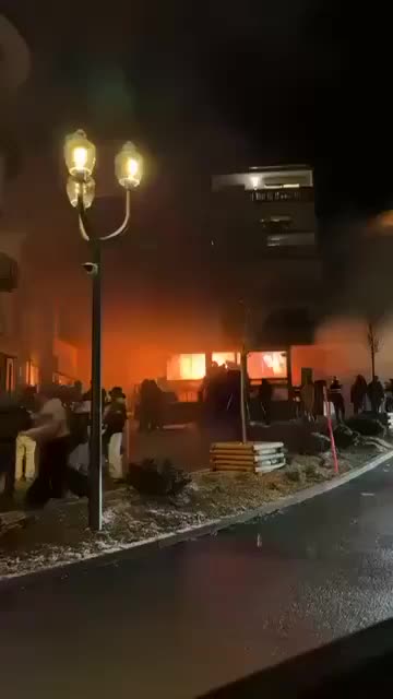 Взрыв на горнолыжном курорте Кран Монтана унес жизни нескольких человек