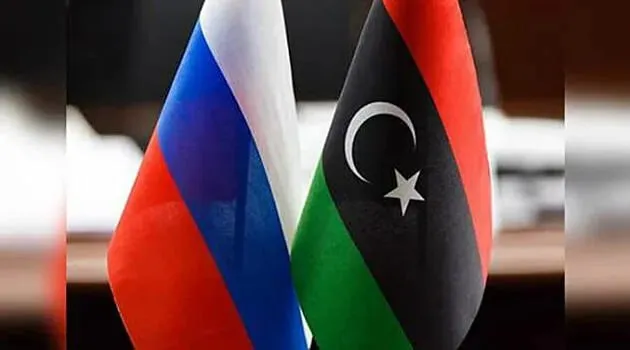 Россия и Ливия восстанавливают совместную комиссию для возврата бизнеса в ливийскую экономику Россия и Ливия договорились возобновить работу межправительственной комиссии по торгово экономическому и научно техническому сотрудничеству Об этом заявил глава МИД РФ Сергей Лавров по итогам переговоров в Москве с ливийским коллегой Тахером аль Бауром Лавров отметил что практические шаги возможны лишь после полной стабилизации ситуации в Ливии однако режим прекращения боевых действий соблюдается уже много лет хотя инциденты ещё случаются Российские компании заинтересованы вернуться в ливийскую экономику и возобновление работы комиссии станет механизмом содействия этому процессу Новости