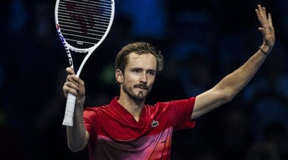 Медведев опустился в рейтинге ATP, пропустив американца Фрица   Ассоциация теннисистов-профессионалов  ATP  обновила рейтинг в мужском одиночном разряде.  Читать далее