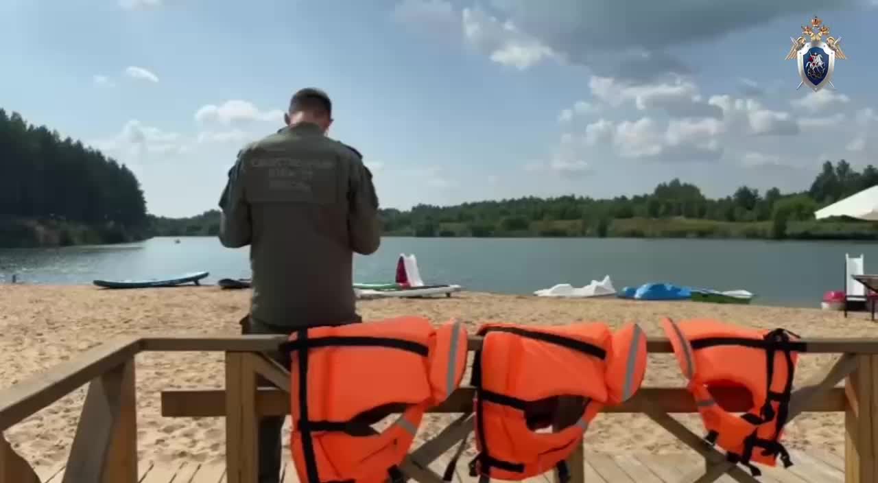 Поиски утонувших подростков: трагические инциденты в водоемах