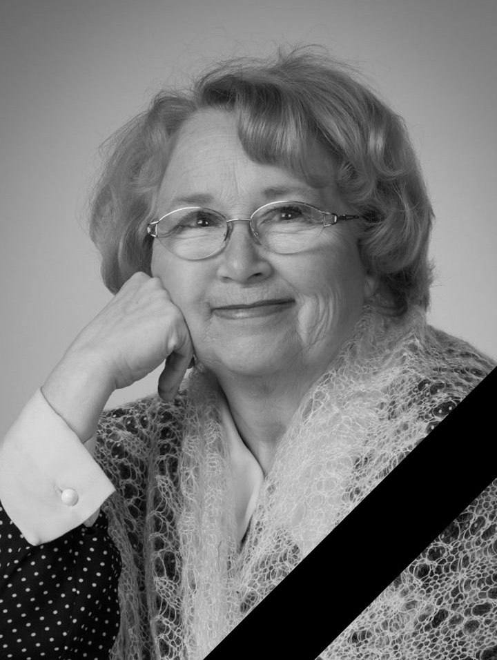 Умерла актриса Светлана Харлап, озвучивавшая героев из «Спокойной ночи, малыши» Ей было 84 года. Актриса подарила голос Степашке, Каркуше и Хрюше, коту Матроскину в «Дядя Федор, пес и кот», а также сотням других персонажей.