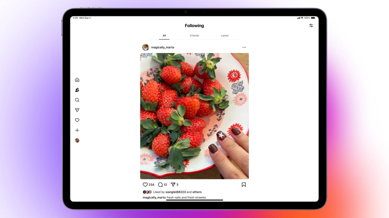 Instagram теперь и на iPad Спустя 15 лет соцсеть получила полноценное приложение для планшетов Apple Оно оптимизировано под большой экран поддерживает Истории Reels и вкладку Подписки с фильтрами а также позволяет одновременно просматривать сообщения и уведомления Приложение уже доступно в App Store для устройств с iPadOS 15 1 и новее Деятельность компании Meta Inc и её продуктов признана в России экстремистской и запрещена rozetked me news 41302