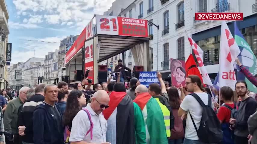 Протесты в Париже против назначения нового премьер-министра