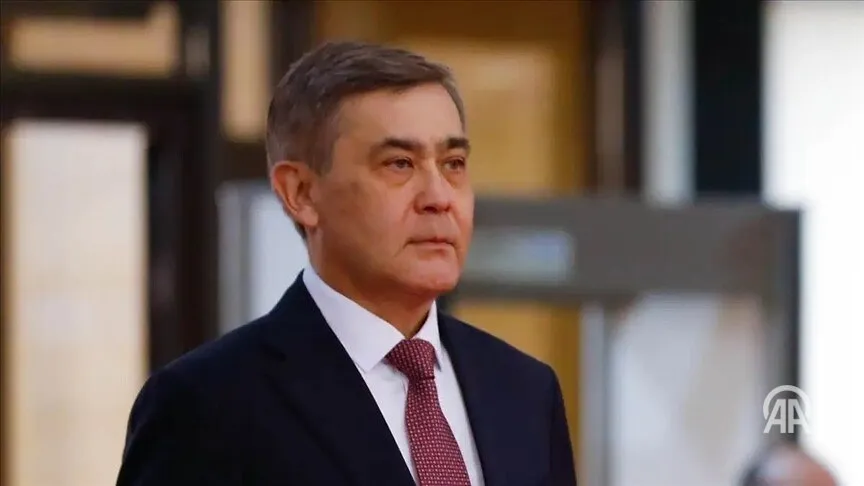 Генсек ШОС назвал борьбу с наркооборотом одним из главных приоритетов организации Шанхайская организация сотрудничества ШОС рассматривает сотрудничество в сфере противодействия незаконному обороту наркотических средств в качестве одного из приоритетов Об этом генеральный секретарь ШОС Нурлан Ермекбаев заявил в ходе выступления на пленарном заседании организованном на полях в Международного форума Противодействие транснациональным наркоугрозам во имя здоровья и безопасности общества в городе Самарканд в Узбекистане в понедельник 20 апреля Как сообщила пресс служба ШОС в мероприятии организованном правительством Узбекистана совместно с Управлением ООН по наркотикам и преступности участвовали более 500 делегатов из 30 стран а также международных организаций включая ВОЗ Всемирную таможенную организацию ОБСЕ ЦАРИКЦ и др Подробнее на нашем сайте v aa com tr 3912240 24 7 в сутки с Агентством Анадолу