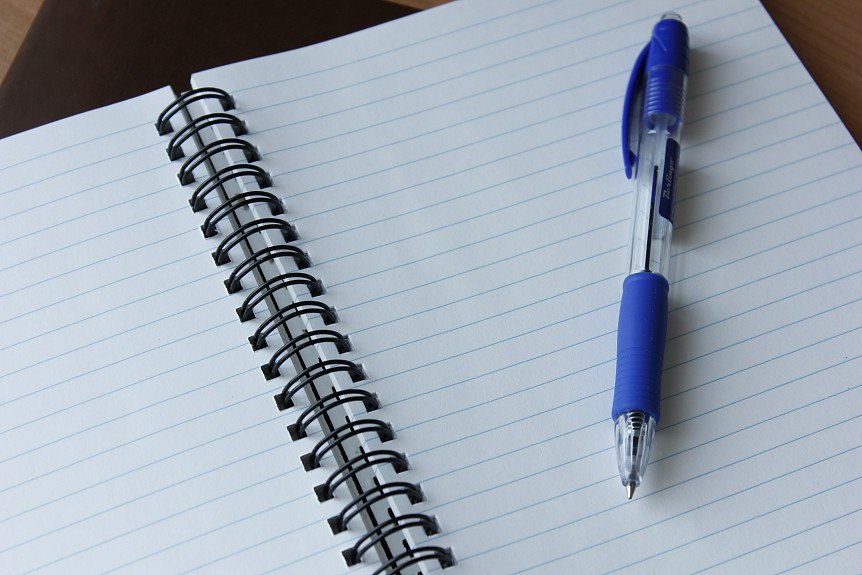 Жителям Бурятии окажут бесплатную помощь в новом госюрбюро С 1 января 2026 года жители Бурятии относящиеся к льготным категориям будут получать бесплатную правовую помощь в Государственном юридическом бюро госюрбюро Людей будут принимать на базе Многофункционального центра республики МФЦ а также в филиале Фонда Защитники Отечества Специалисты будут проводить консультации составлять процессуальные документы и представлять интересы граждан в судах и иных инстанциях Бурятия Подробности в Номер один ЧИТАЙТЕ НАС ВКОНТАКТЕ Сообщить нам свою новость можно по кнопке Письмо в редакцию