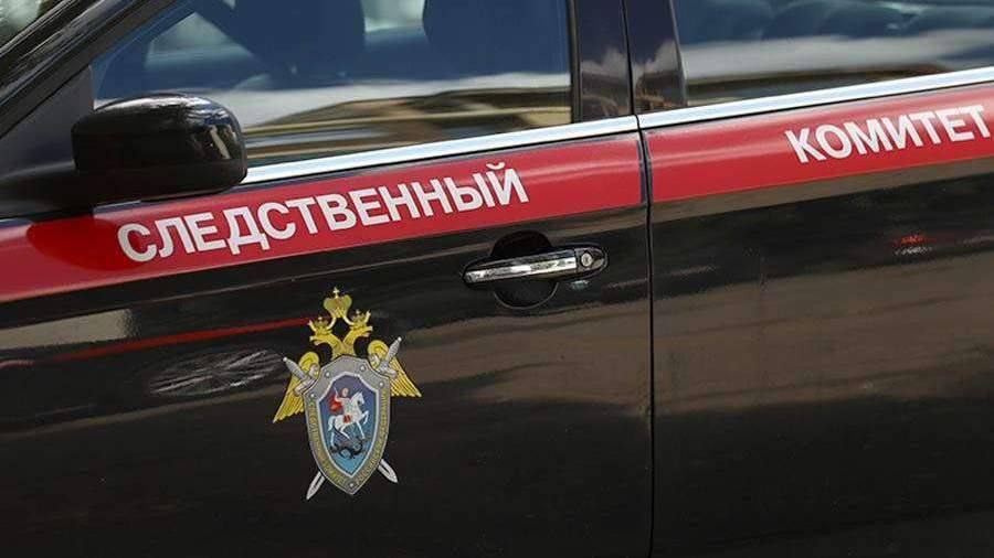 Два мальчика надругались над пятилетним соседом в Сочи В Сочи 20 июня два мальчика в возрасте 9 и 11 лет надругались над пятилетним соседом. Об этом сообщил источник РЕН ТВ. "Инцидент произошел дома у одного из школьников", – уточнил собеседник телеканала. Пострадавшего мальчика госпитализировали. Возбуждено уголовное дело о насильственных действиях сексуального характера в отношении лица, не достигшего 12-летнего возраста. Правоохранители продолжают устанавливать все обстоятельства произошедшего. ЧП Краснодара и края