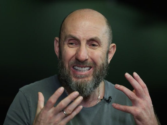 Владимир Кехман покидает должность художественного руководителя Михайловского театра По данным источников Фонтанки Михайловский театр и Кехман расторгли трудовой договор по соглашению сторон Подписаться на Говорит Москва Telegram VK MAX