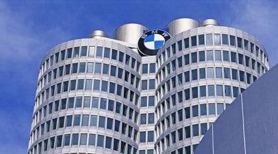 Baza: концерн BMW тайно запатентовал свои авто в России   Автоконцерн из ФРГ BMW продолжает патентовать свои машины в России.  Читать далее