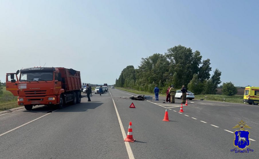 Смертельное ДТП произошло этим утром в Ставропольском районе на трассе Тольятти – Ташелка  Погиб мотоциклист. Сотрудники ГАИ устанавливают все детали происшествия.    : ГУ МВД России по Самарской области