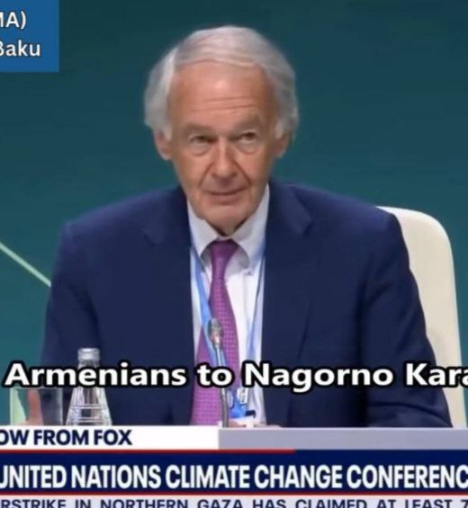 Американский сенатор в Азербайджане призвал не обвинять армян в том, что они были перемещены из Карабаха.  Сенатор Марки и я оба поддерживаем Армению, — заявил американский сенатор Шелдон Уайтхаус, сообщает пресс-служба ANCA.   «Мы очень сожалеем, что произошло перемещение такого большего количества армян. Мягко говоря, я далек oт мысли, что армян можно в этом обвинять», — отметил он.    Сенатор США Эд Марки во время пресс-конференции COP29 в Баку, возразил азербайджанскому журналисту и представил этническую чистку Арцаха.    Вопрос:— кто-то вообще верит этим подонкам? После того, как они свой вариант решения Арцахского вопроса и всего, что они наворотили с Арцахом, после того как они дали возможность Алиеву и Пашиняну совершить все то, что они совершили...  Надеюсь вы не забыли, как Пашинян с Алиевым после подписания в Праге признание Арменией территориальной целостности Азербайджана включая Арцах, поставили перед фактом Путина, который пытался дать статус и отложить вопрос