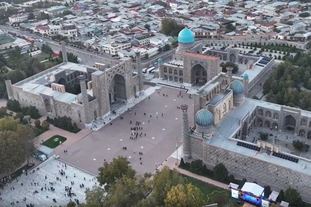 Законодательная палата утвердила новые границы Самарканда и прилегающих районов На заседании Законодательной палаты Олий Мажлиса Республики Узбекистан рассмотрен проект постановления Об упразднении Самаркандского района Самаркандской области а также об изменении границ Акдарьинского Пастдаргомского Тайлакского районов и города Самарканда English O zbek tilida Ўзбек тилида На русском iOS Android