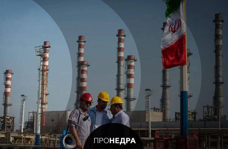 Росатом готовит меморандум с Ираном по АЭС малой мощности О чём заявил глава госкорпорации А Лихачёв Он подчеркнул что партнерство двух стран в атомной сфере успешно развивается Он сообщил что в Иране стабильно функционирует первый энергоблок АЭС Бушер который был достроен при участии Российской Федерации   Пронедра Подписывайся