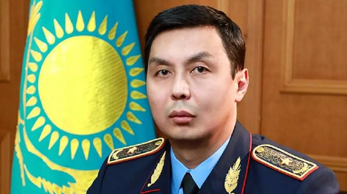 Из Антикора в Генпрокуратуру новая должность для Асхата Жумагали Бывший глава Агентства по противодействию коррупции Асхат Жумагали назначен заместителем генерального прокурора Казахстана Соответствующее распоряжение подписал глава государства Прислать новость