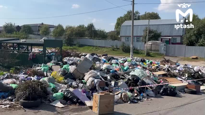 Жители Волжского и Авиастроя требуют решения проблемы с мусором