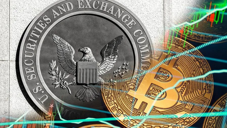 Комиссия по ценным бумагам и биржам США SEC и финансовый регулятор FINRA начали расследование в отношении сделок с акциями публичных компаний которые происходили незадолго до их объявлений о планах добавить криптовалюту в корпоративный резерв Об этом сообщает The Wall Street Journal со ссылкой на источники Речь идет о более чем 200 компаниях следующих стратегии инвестирования в криптоактивы по примеру Strategy Майкла Сэйлора Регуляторы изучают всплески торговой активности и резкий рост котировок перед публичным раскрытием информации о сделках с криптовалютой jkinvest news jkinvest