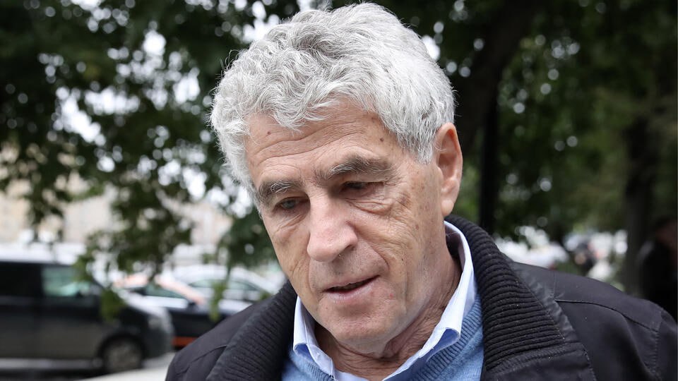 Леониду Гозману прокурор заочно запросил 11 лет тюремного заключения за призывы к терроризму сообщил корреспондент РЕН ТВ из зала суда Гособвинение попросило назначить наказание в виде шести лет заключения политику Леониду Гозману что в совокупности с предыдущим сроком составляет 11 лет заключения Напомним в 2023 году Гозман дал интервью зарубежному изданию в котором зафиксировали публичные призывы к террористической деятельности на территории России и пропаганду терроризма Также 19 сентября суд в Москве заочно арестовал Гозмана по делу об оправдании терроризма признан в РФ иноагентом внесен в перечень террористов и экстремистов Росфинмониторинга РЕН ТВ в Telegram в MAX