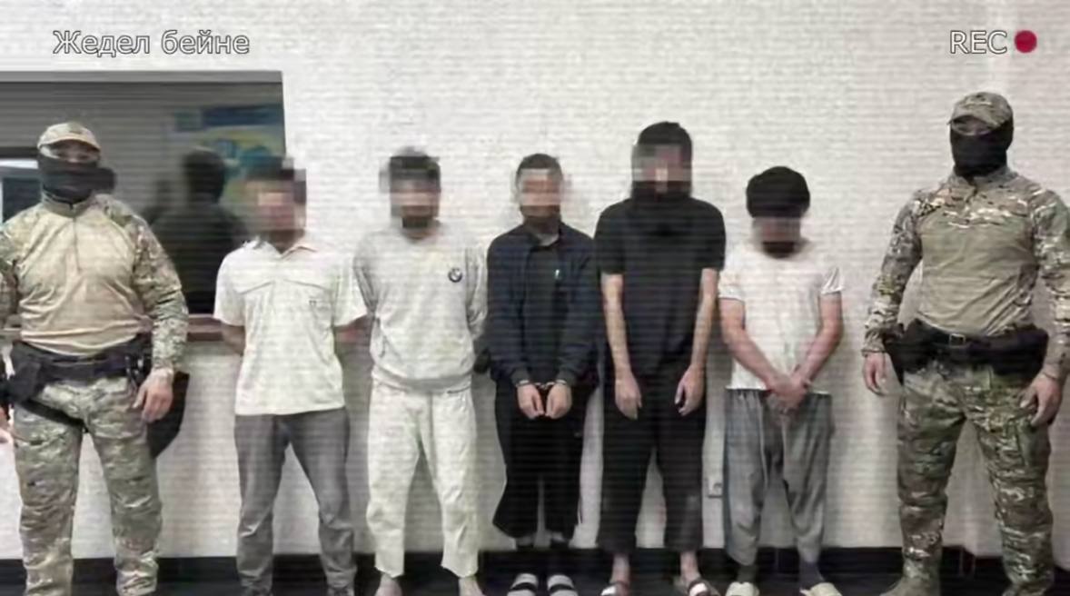 Иностранцы планировали теракт в Алматы КНБ Комитет национальной безопасности сообщил о том что в сентябре они предотвратили теракт на стадии подготовки к нему Устроить террористический акт планировали 5 человек иностранные граждане Все они арестованы ведется следствие