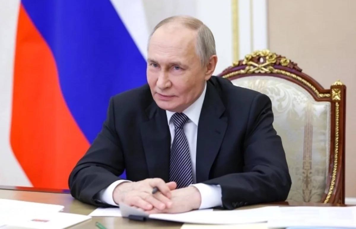 Двум жителям Воронежской области объявлена благодарность от президента РФ Владимира Путина Главой государства они были отмечены за особые профессиональные успехи   vrn aif ru society details vladimir putin obyavil blagodarnost dvum zhitelyam voronezhskoy oblasti aifvrn