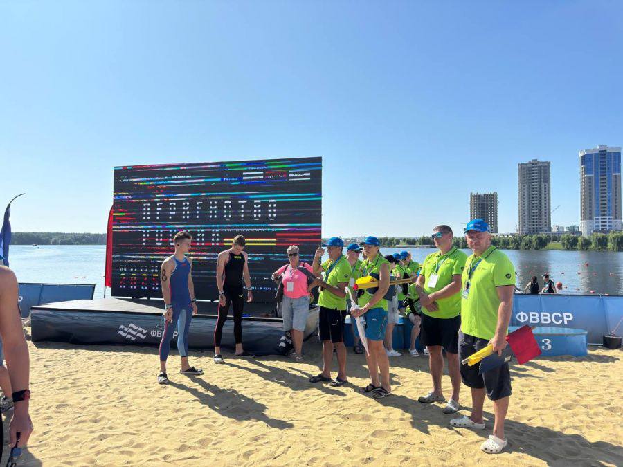 В Спутнике стартовали первенство и Кубок России по плаванию на открытой воде С 30 июля по 1 августа проходит первенство России среди юниоров, а 2 и 3 августа состоится Кубок России с участием сильнейших пловцов страны. Пензенскую область представляют 10 пловцов. Поделиться с нами новостью Подписаться