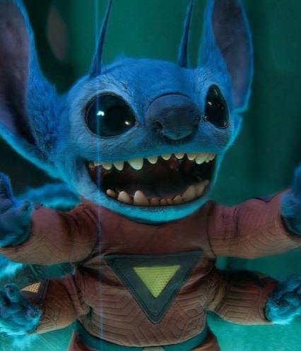 Стич оказался самым успешным героем Disney в этом году Случилось это благодаря ремейку фильма Лило и Стич который вышел в прокат весной и собрал 1 04 млрд В сентябре фильм появился на стриминге Disney и за первые пять дней собрал 14 3 млн просмотров ВПШ