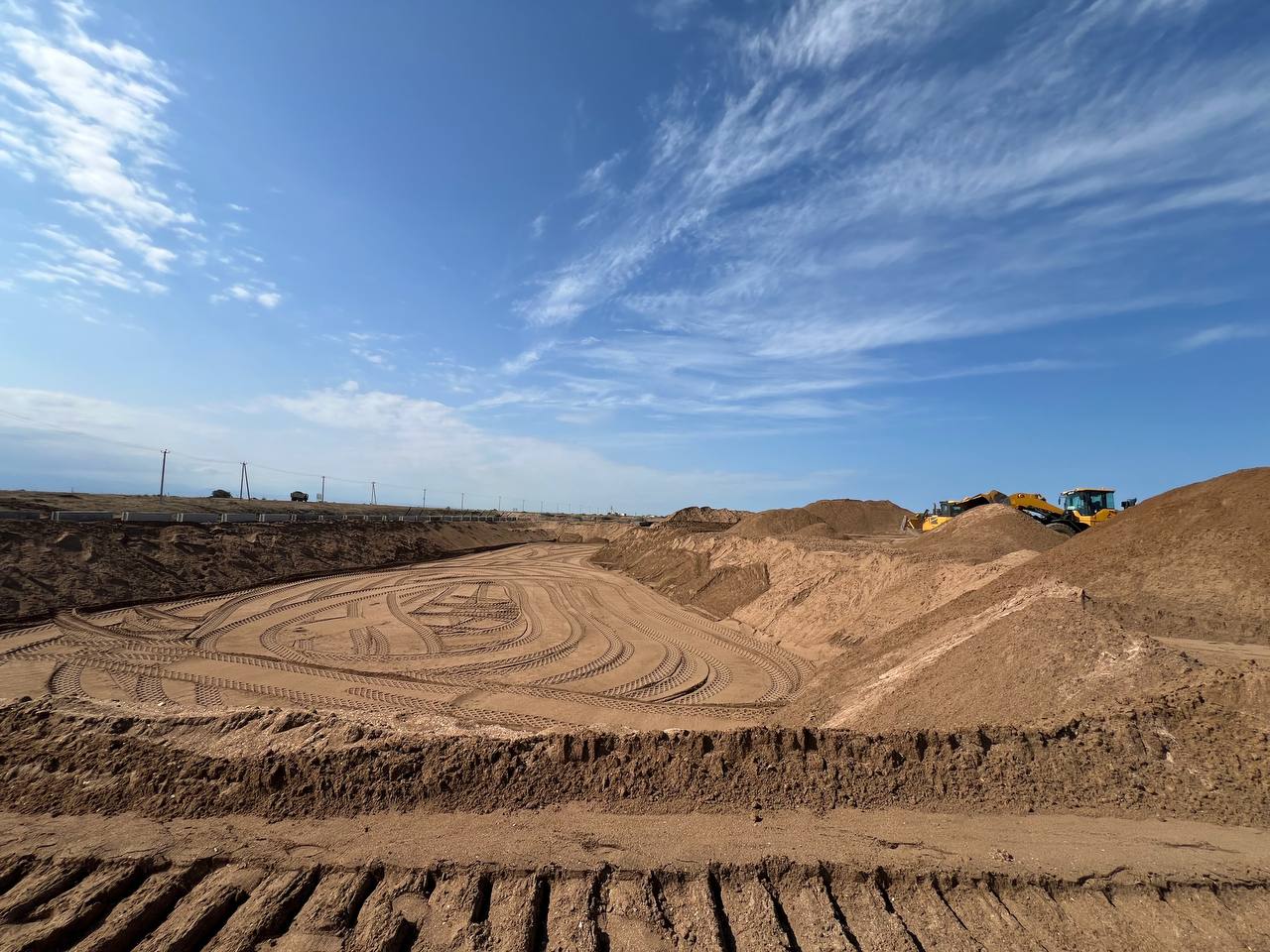 В Дагестане для Каспийского прибрежного кластера сформировано 99 участков По оставшимся 68 участкам издано распоряжение об их образовании На территории площадью 228 га планируется создание современной инфраструктуры включающей новые рабочие места гостиничные комплексы и благоустроенную набережную kavkaz rf Подписаться Забустить